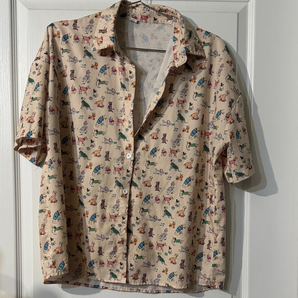 Casual Beige Short-Sleeve Printed Shirt
